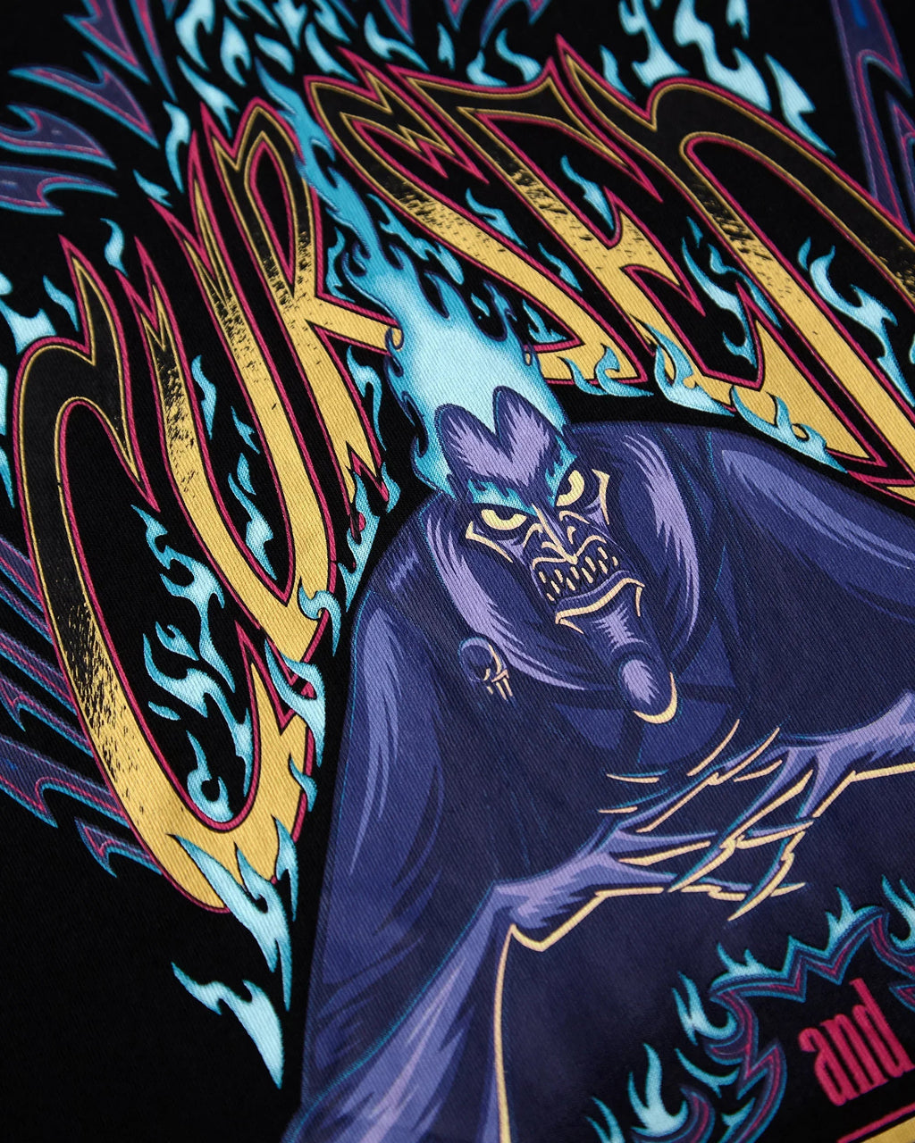 DISNEY VILLAINS: Hades black -  low cut cropped t-shirt