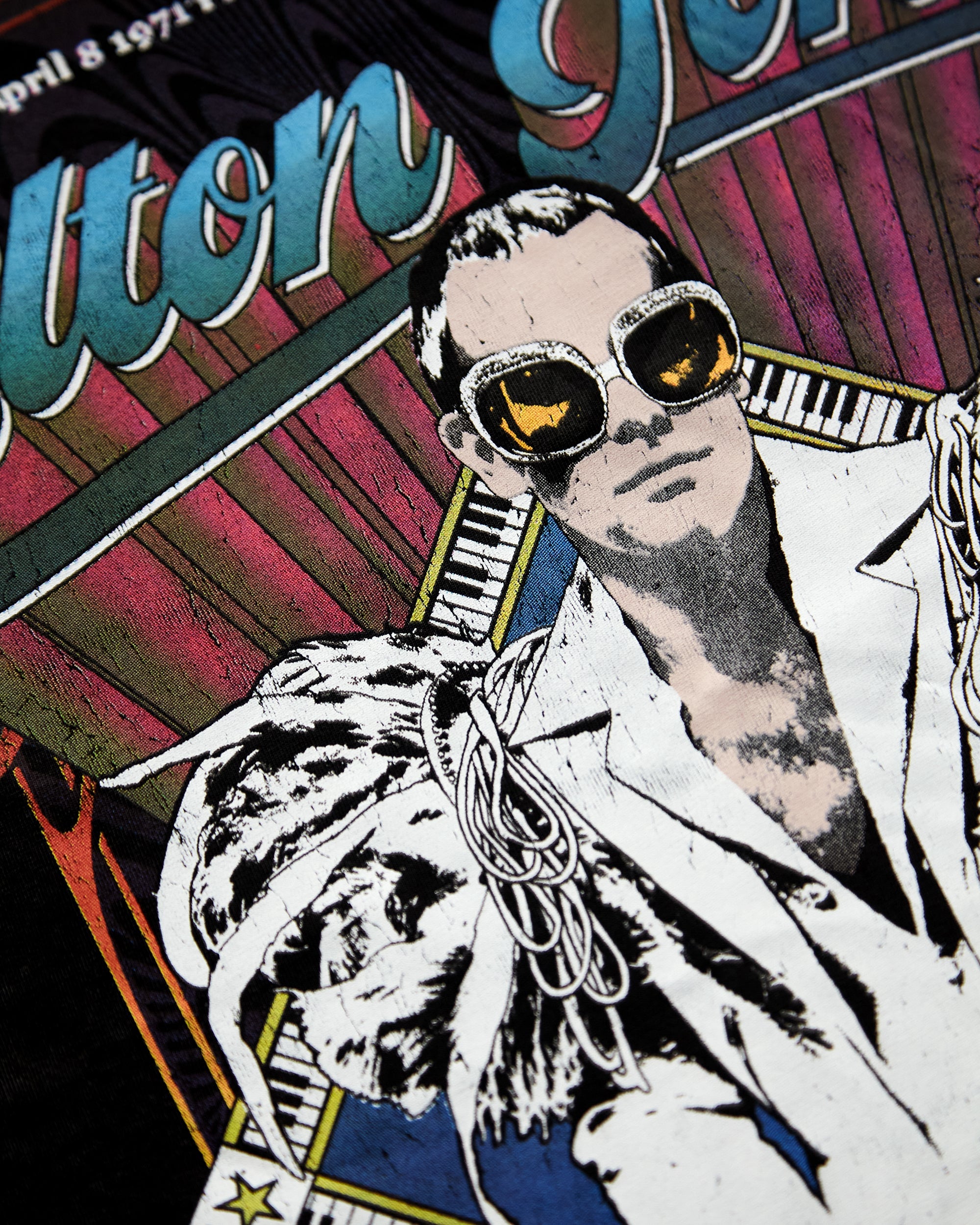 Official Elton John: Psych Vintage, low cut cropped tee - stone washed black