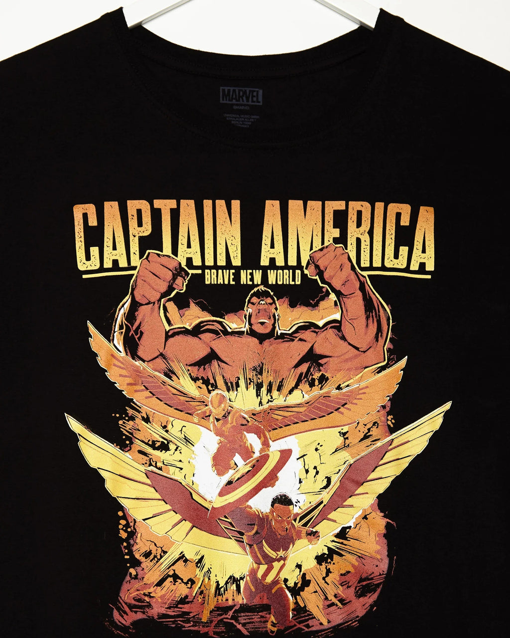 Official Marvel Comics, Captain America Brave New World tshirt - black