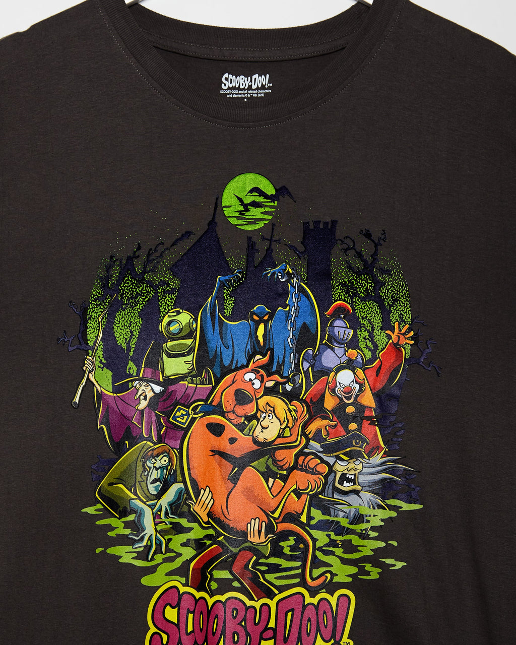 Official Scooby-Doo, monsters mashup low cut cropped tee - charcoal